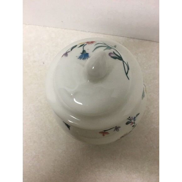 Laura Ashley Chinese Silk Creamer and Covered Sugar Set Made In England. - Picture 7 of 10